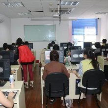 跆拳道技術咨詢 青島海智教育信息咨詢中心助力學員卓越成長